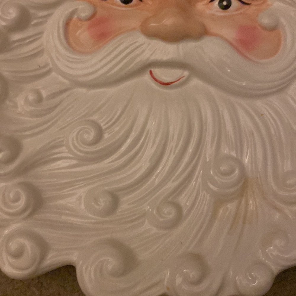 Santa Face Plate - Picture 3 of 5